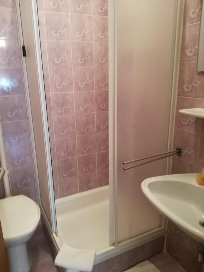 Apartmani Krunic Barbat na Rabu Экстерьер фото