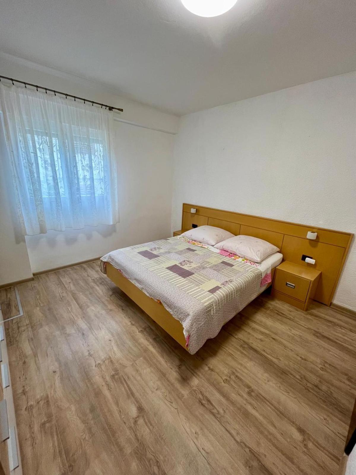 Apartmani Krunic Barbat na Rabu Экстерьер фото